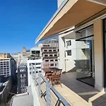 Cape Town Family Apartments On Long Street With Great Views
